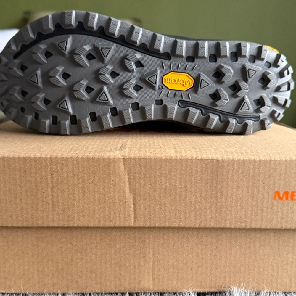 Merrell Women’s Black Quilted Fleece-Lined Slip-On - Picture 3 of 7